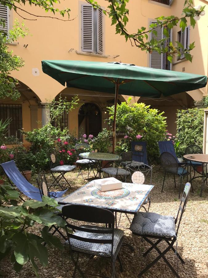 Apartamento Cynthia's Garden - With Private Garden In Santa Croce *
