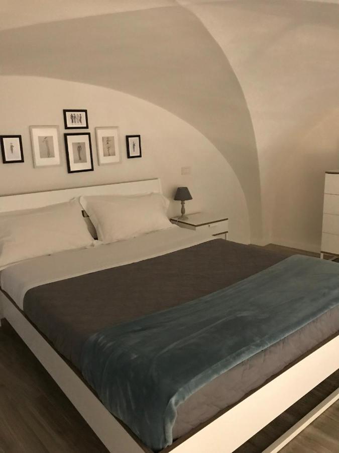 Apartamento Cynthia's Garden - With Private Garden In Santa Croce *